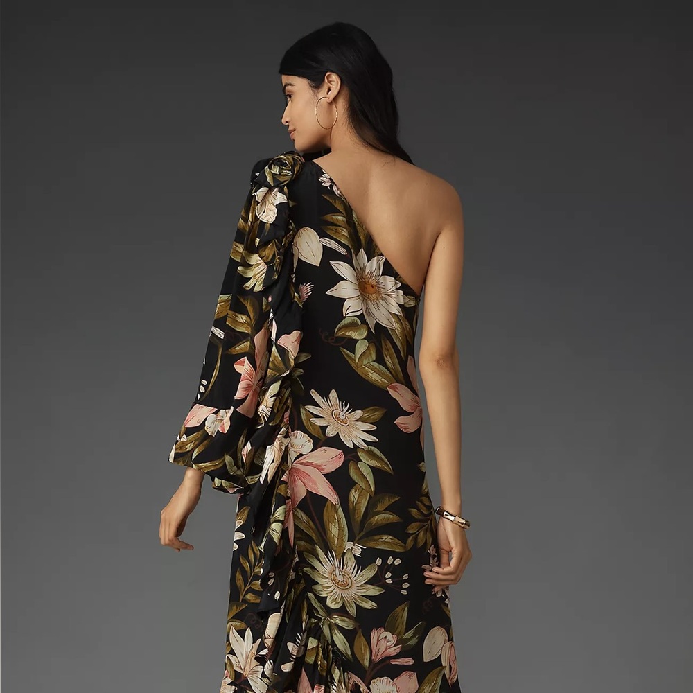 FARM Rio One-Shoulder Ruffle-Hem Dress - Picture 8 of 16